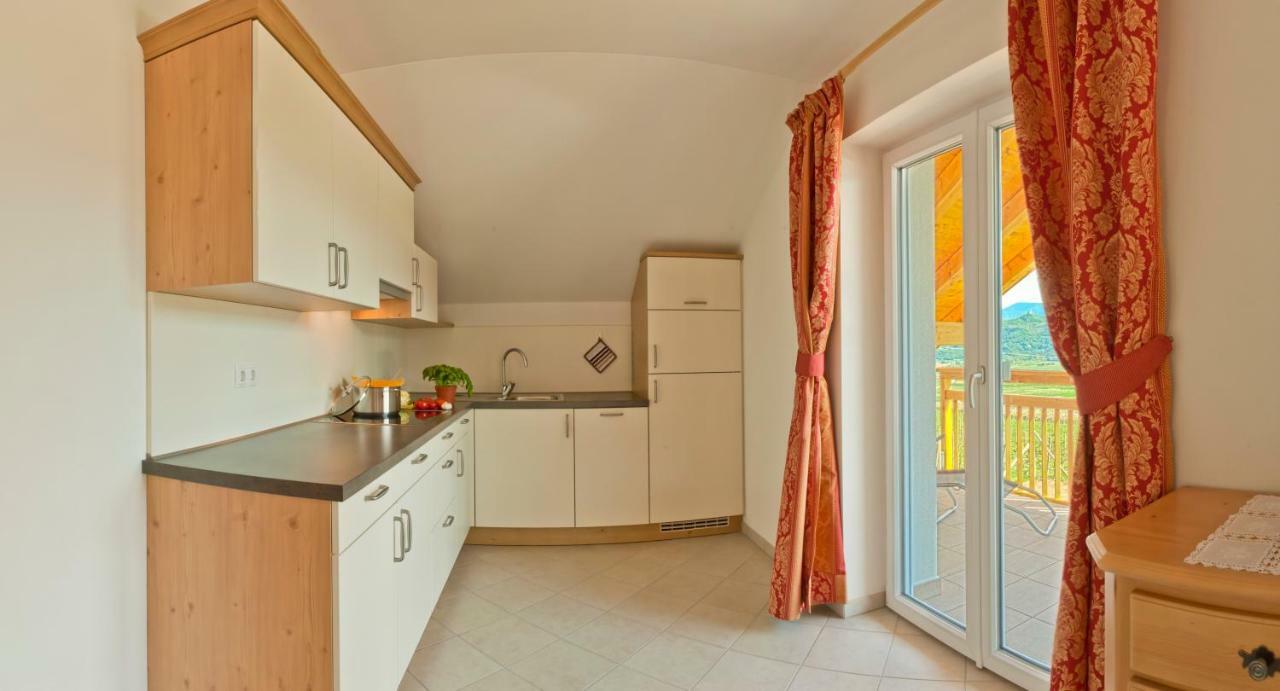 Unterstoan Hof Apartment Termeno Luaran gambar